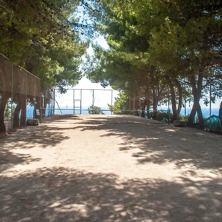 Mouikis Sun Village Lakithra