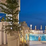 Mouikis Sun Village شقة فندقية