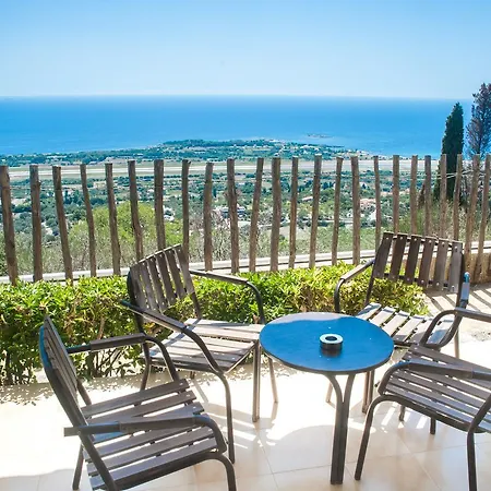 Mouikis Sun Village Ξενοδοχείο με διαμερίσματα Λακήθρα
