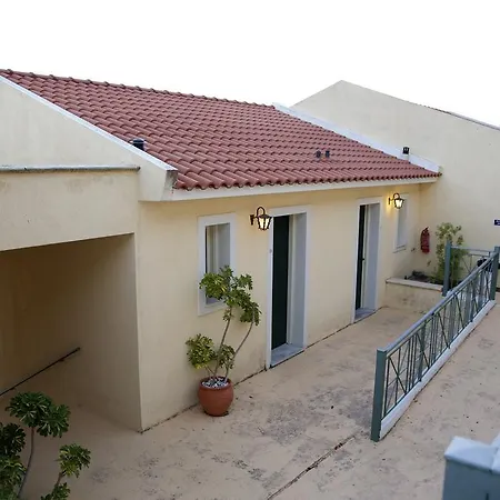 Mouikis Sun Village Hotel apartamentowy Lakíthra