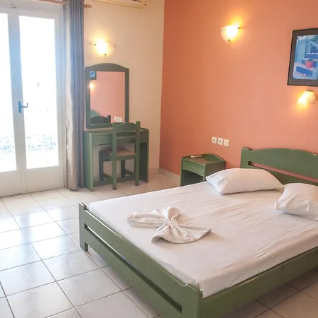 Hotel apartamentowy Mouikis Sun Village 3*