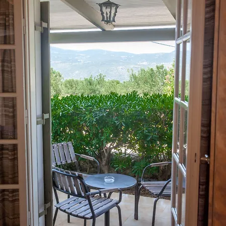 Mouikis Sun Village Lakíthra