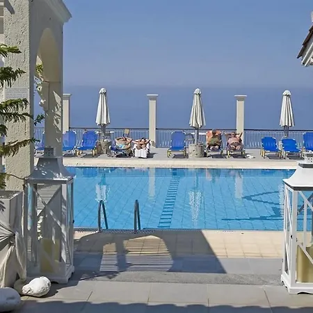 Aparthotel Mouikis Sun Village