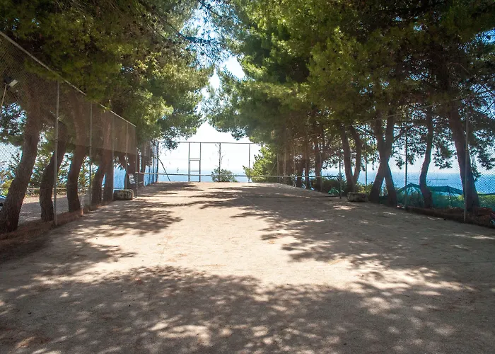 Aparthotel Mouikis Sun Village 4*