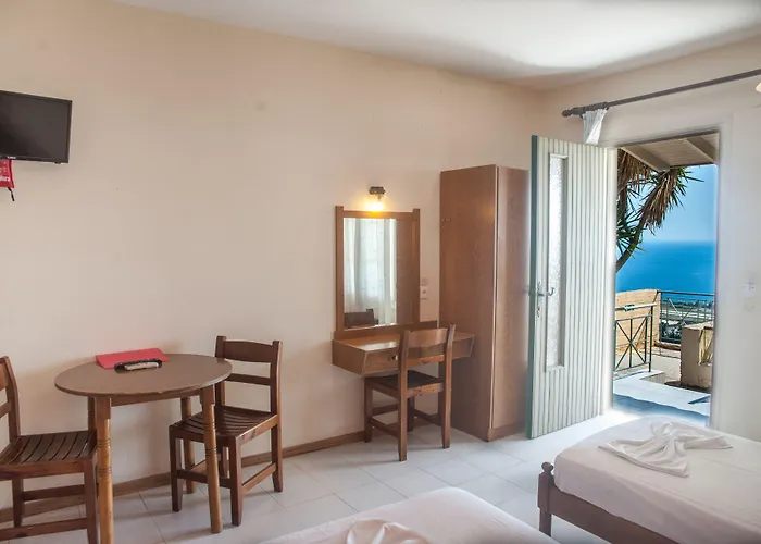 Mouikis Sun Village Lägenhetshotell 4*