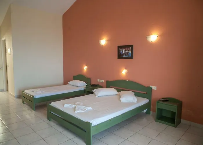 Mouikis Sun Village Aparthotel