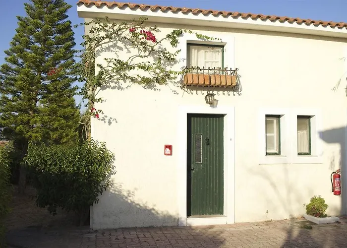 Mouikis Sun Village Lägenhetshotell 4*